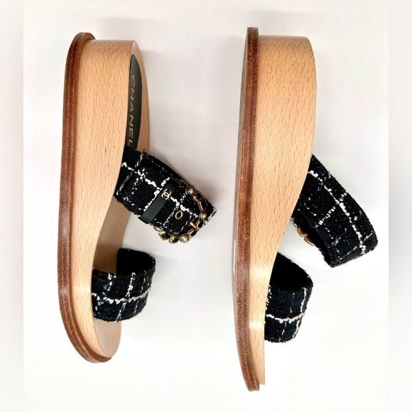 Chanel CC Logo Tweed Flat Wooden Slip -On Mules Sandals In Black  EU 39 US 8-8.5 - Picture 3 of 11